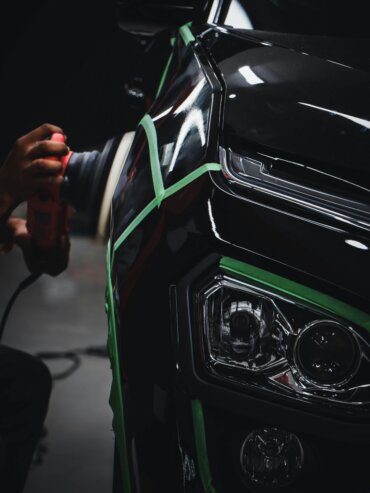 Chasify auto polijsten en krasverwijdering in Amsterdam - nauwkeurige polijstbehandeling voor een krasvrije en glanzende autolak